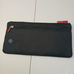 Belkin Black Laptop Charger Power Electronics Supply Case Size 11x6